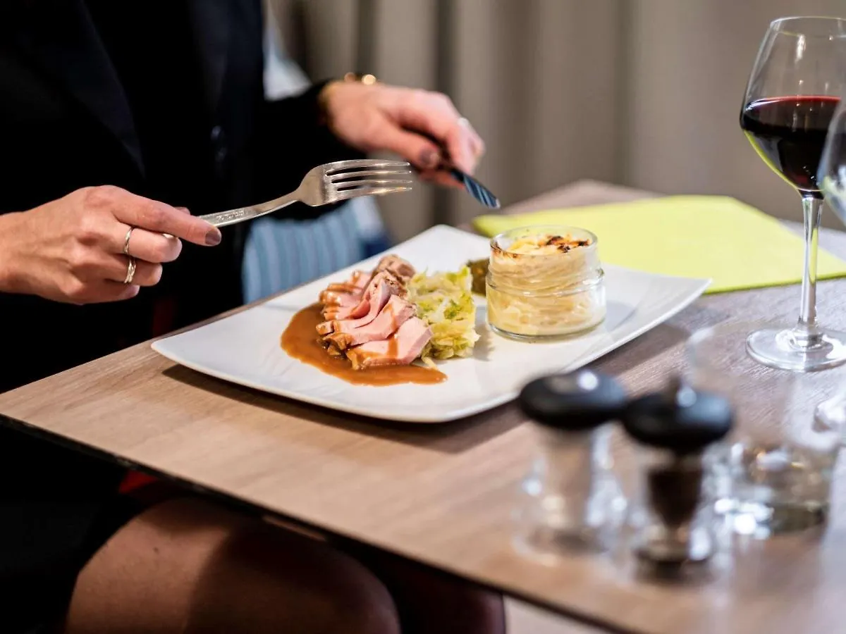 Mercure Grenoble Meylan Francia